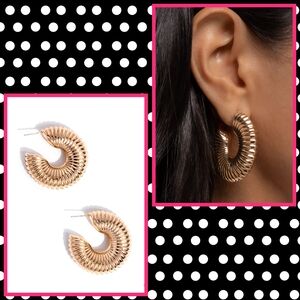 2/$10 Paparazzi - Spontaneous Spirals - Gold Hoop Earrings
